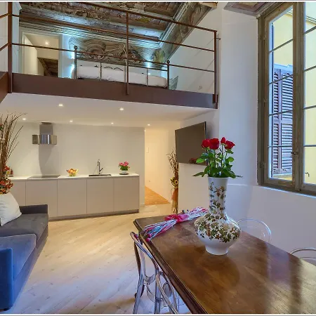 Vinicia, Pool, Jacuzzi, Airco Vendégház