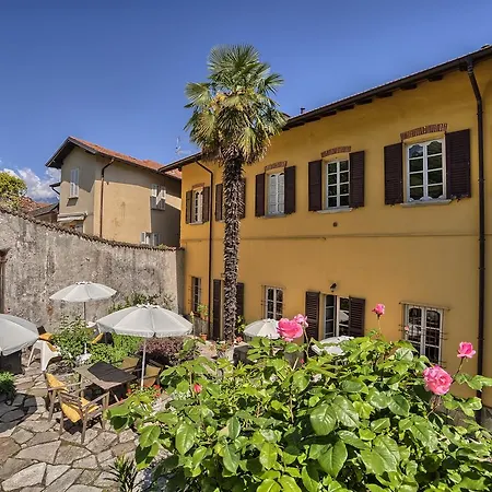 Maison d'hôtes Vinicia, Pool, Jacuzzi, Airco Domaso