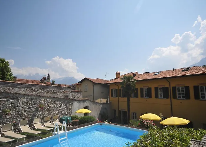 Vinicia, Pool, Jacuzzi, Airco Gasthuis