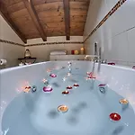 Vinicia, Pool, Jacuzzi, Airco 4*