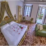 בית הארחה Vinicia, Pool, Jacuzzi, Airco 4*