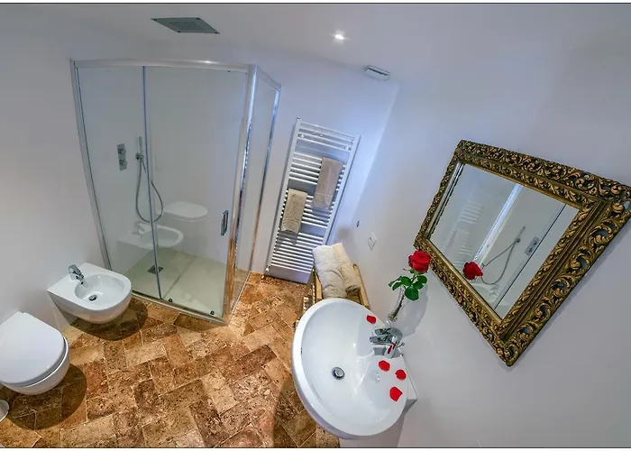 בית הארחה Vinicia, Pool, Jacuzzi, Airco 4*